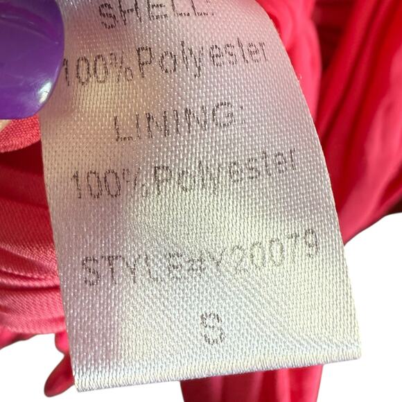 DO+BE strapless double tie in the back pink romper size small - Picture 9 of 9